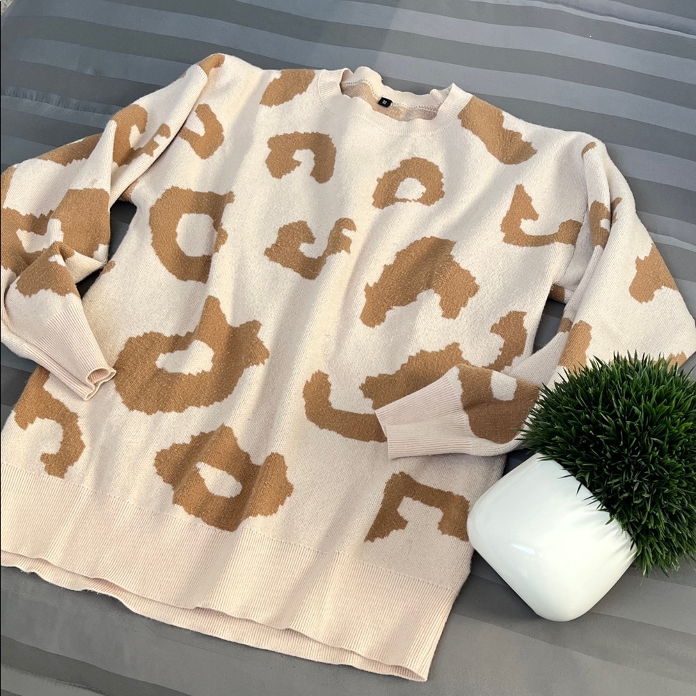 Oversized Sweater Animal Print Beige and Brown Leopard Patterned - Picture 2 of 9